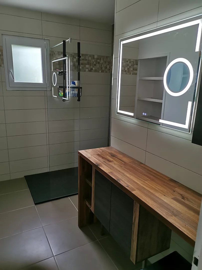 Pose d'une salle de bains